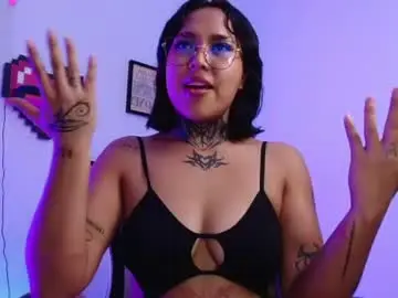 Chaturbate Nude Webcam of yunomi_1