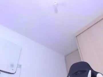 Chaturbate Adult Video Chat of calavalerio