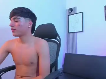 Chaturbate Live Sex Cam of interracial_wallen