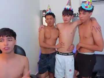 Chaturbate Free Porn Cam of interracial_wallen