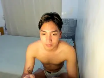 Chaturbate Adult Video Chat of tastylicious_kim