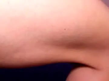 Chaturbate Live Sex Cam of boomboomhoot