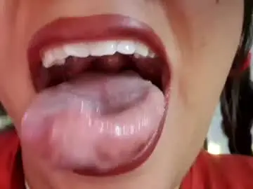 Chaturbate Free Porn Cam of evolethmontenegros