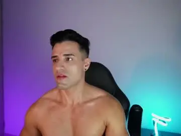 Chaturbate Sex Chat of krops_
