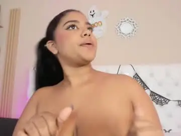 Chaturbate Live Sex of sharlot_evans_