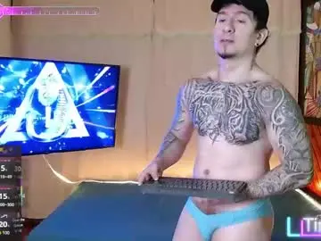 Chaturbate Nude Webcam of steven__tayler