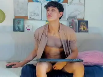 Chaturbate Nude Webcam of loganoficialx