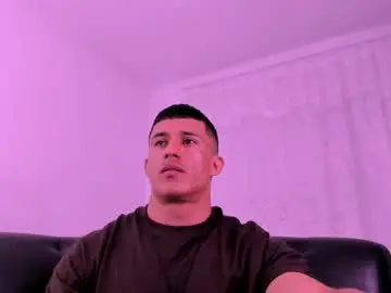 Chaturbate Live Sex Cam of muscle_man07