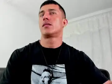 Chaturbate Live Sex Cam of muscle_man07