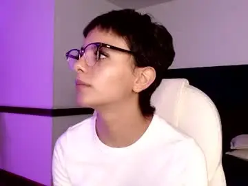 Chaturbate Adult Webcams of peytongh_