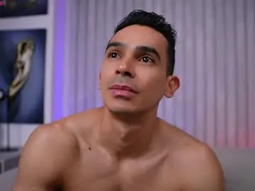 Chaturbate Free Porn Cam of randypitts