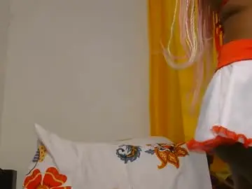 Chaturbate Live Sex Cam of saucy_angels