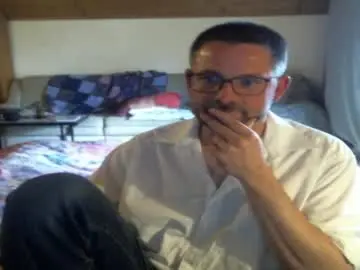 Chaturbate Sex Cam of supersquirrel81