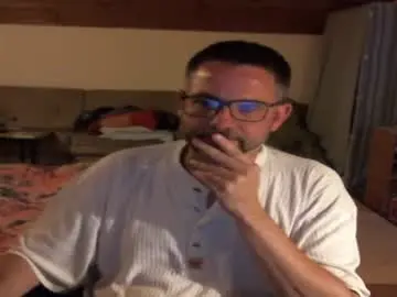 Chaturbate Nude Webcam of supersquirrel81