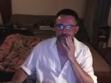 Chaturbate Watch Live Sex Cams of supersquirrel81