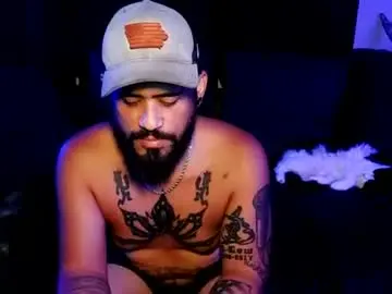 Chaturbate Free Porn Cam of brownboyt