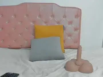 Chaturbate Sex Cam of ebonycoworker