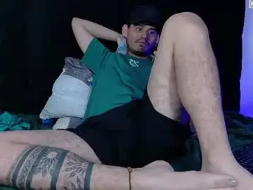 Chaturbate Best live sex cam show of gabrieljr99