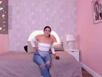 Chaturbate Best Webcam of isabella__milf