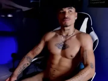 Chaturbate Free Porn Cam of thomas_fit1