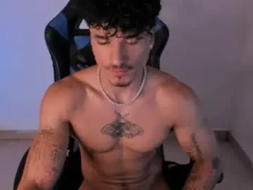 Chaturbate Free Live Porn of thomas_fit1