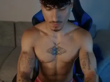 Chaturbate Adult Webcams of thomas_fit1