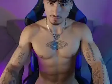 Chaturbate Watch Live Sex Cams of thomas_fit1