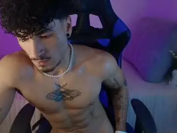 Chaturbate Adult Webcam of thomas_fit1