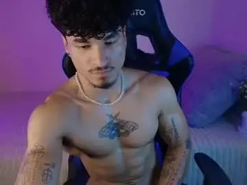 Chaturbate Best live sex cam show of thomas_fit1