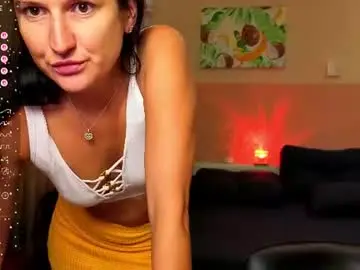 Chaturbate Sex Chat of alianna_solo_kiss