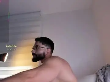 Chaturbate Sex Chat of edrick_walton