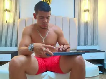 Chaturbate Free Live Porn of frank_daviss