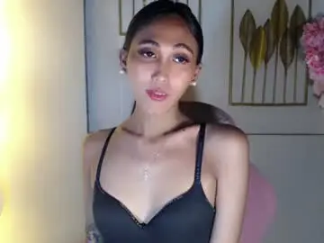 Chaturbate Free Porn Cam of lucyseductive_