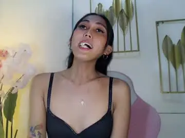 Chaturbate Live Porn of lucyseductive_