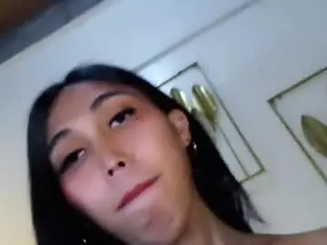Chaturbate Watch Live Sex Cams of lucyseductive_