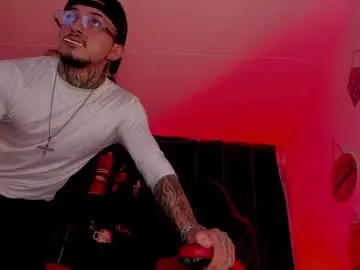 Chaturbate Nude Webcam of thebeastmaster_