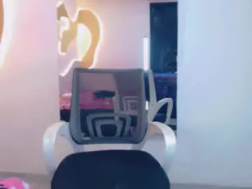 Chaturbate Sex Chat of chrisshottx