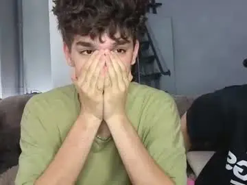 Chaturbate Watch Live Sex Cams of em_chipsi