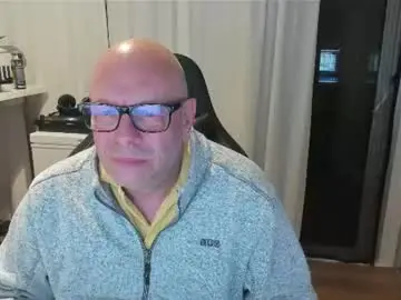 Chaturbate Adult Video Chat of machinegun3dx