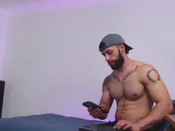 Chaturbate Sex Cam of max_xl_