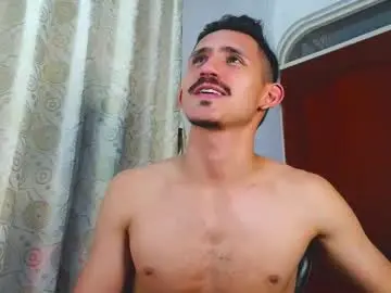 Chaturbate Free Porn Cam of xxxhome_alonexxx