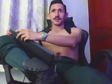 Chaturbate Private Sex Chat of xxxhome_alonexxx
