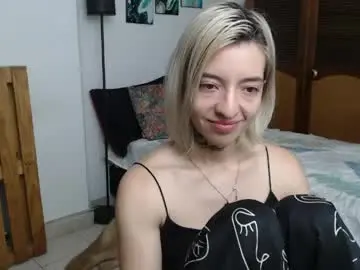 Chaturbate Best live sex cam show of alicee_logan_