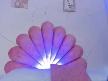 Chaturbate Free Porn Cam of angeldoll_1