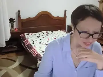 Chaturbate Free Live Porn of bellarose_2020
