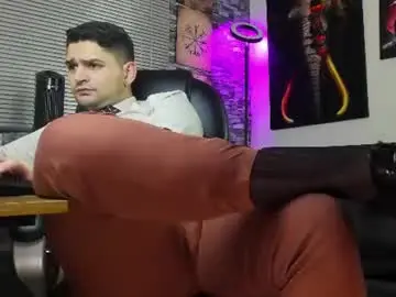 Chaturbate Live Porn of nicolass_fellener