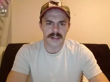 Chaturbate Best live sex cam show of traviswylde19