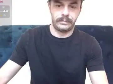 Chaturbate Watch Live Sex Cams of traviswylde19