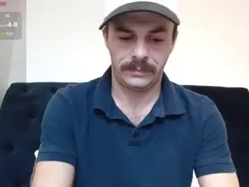 Chaturbate Nude Webcam of traviswylde19