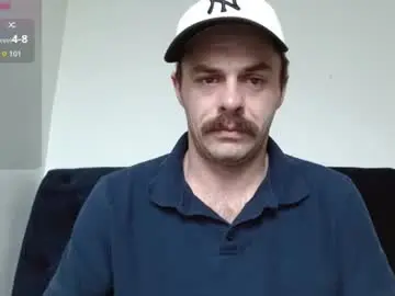 Chaturbate Live Sex of traviswylde19